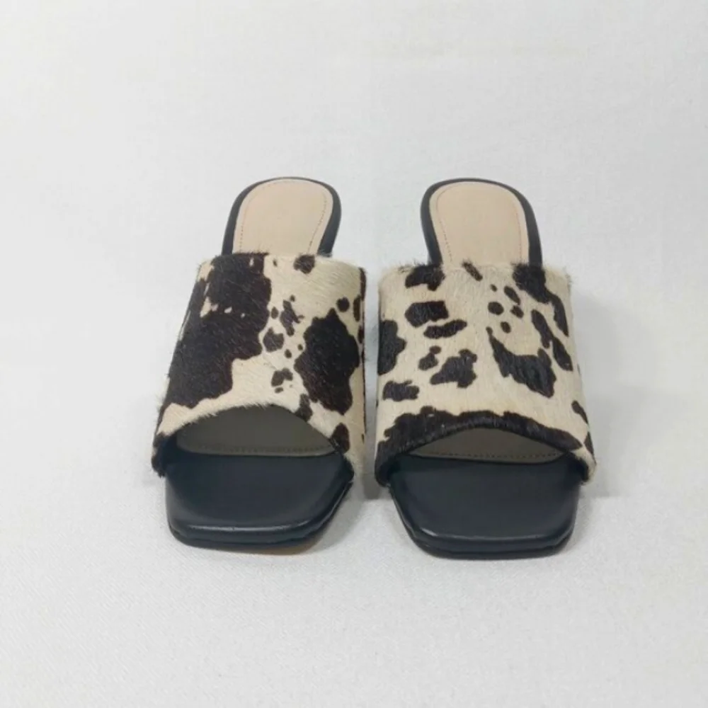SIGNATURE By Journee Collection Deena Cow Hair Print Sandal In Womens Size 6